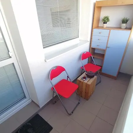 Cozy, Bright Room With Free Parking Bratislava Exterior photo
